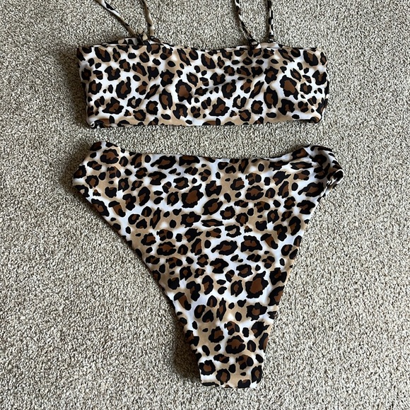 Lightly worn bikini - high waisted bottoms - Picture 2 of 4